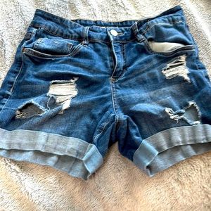 Dollhouse size 5 blue